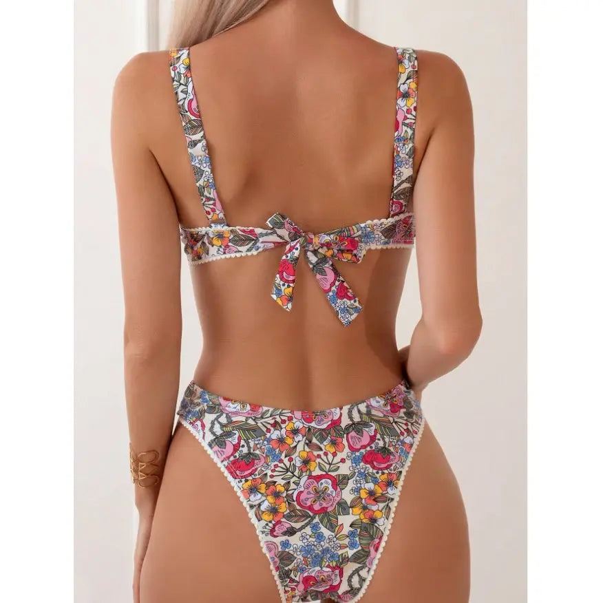 Back Knotted Beach Wear Bathing Suit