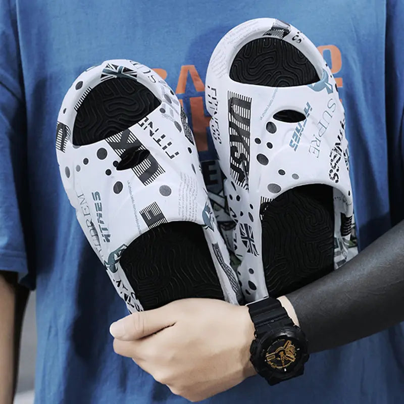 Summer Fashion Slip-on Beach Slippers Men